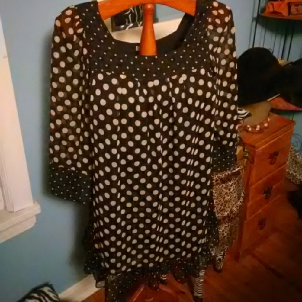 Long tunic top great with leggings